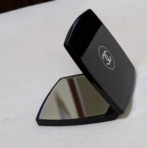 Chanel mirror Double Facettes
